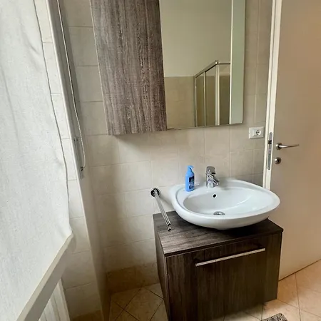 Apartment Casa Tito - Accogliente Monolocale A Due Passi Dalla Stazione